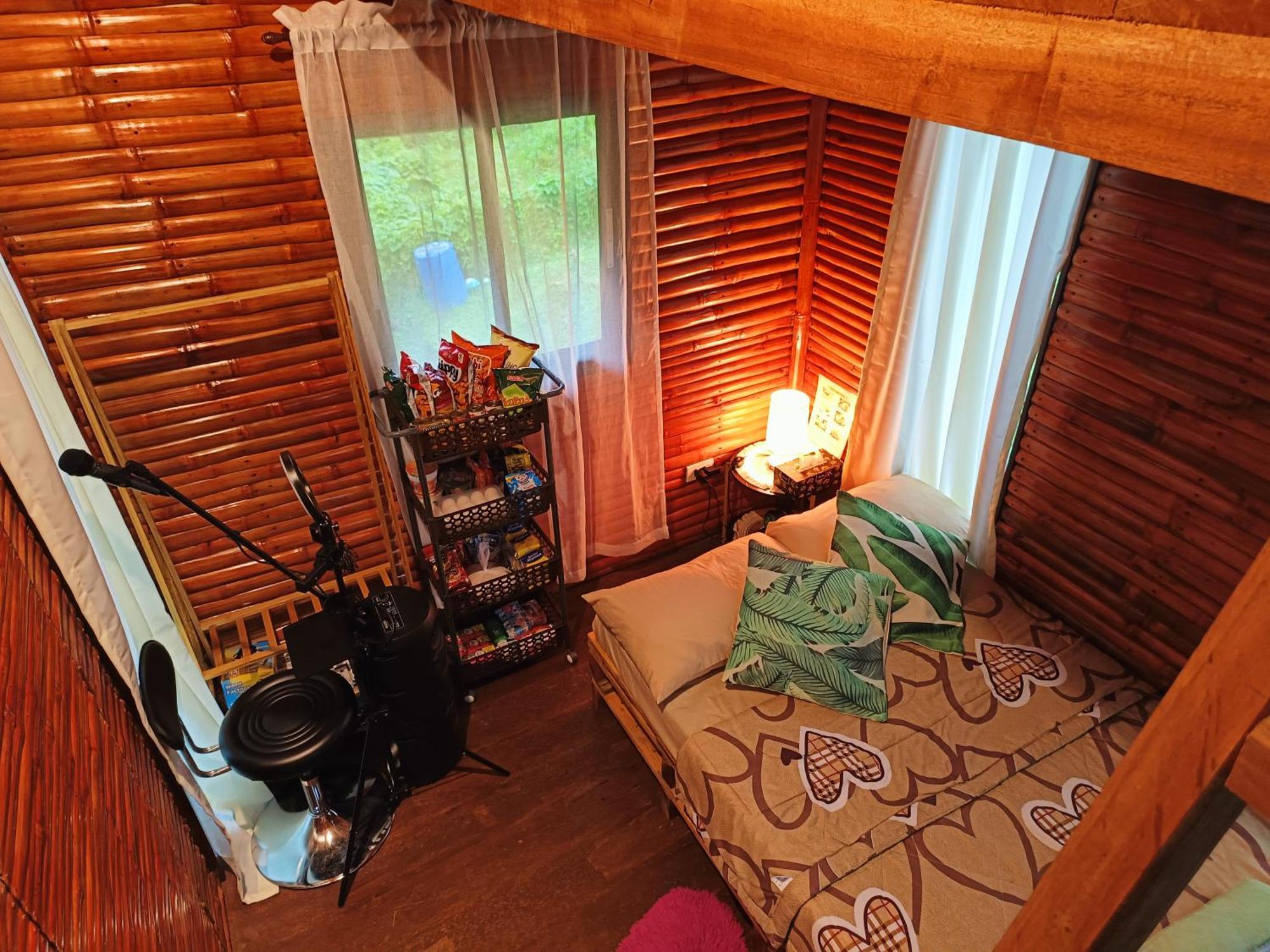Small In The South Country house Barili